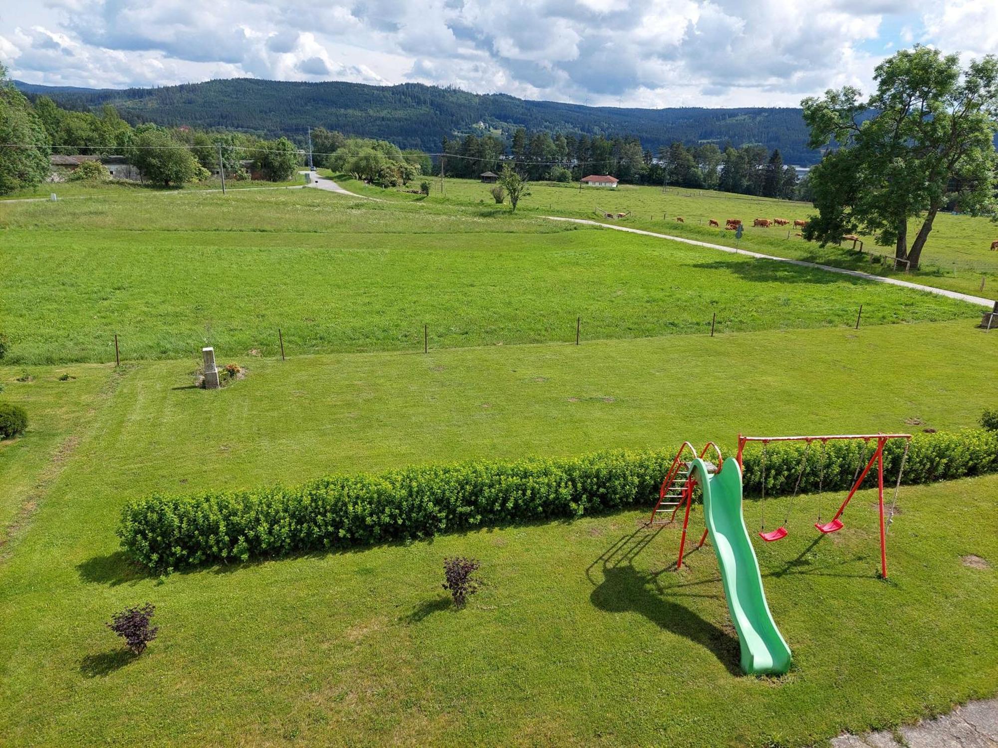 Penzion Slupecna Lipno nad Vltavou Exteriér fotografie